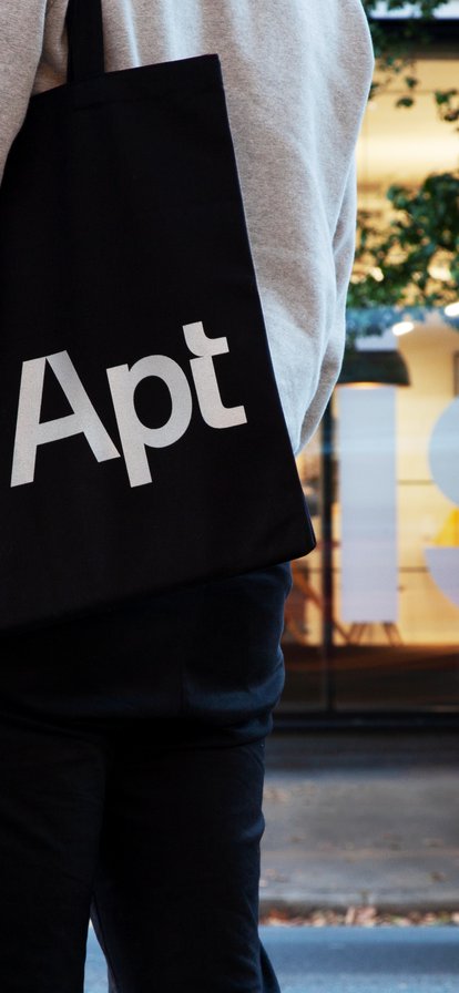 Apt Mobile Tile